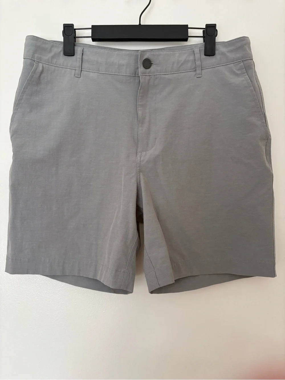 Faherty All Day Shorts Gray Men's size 33 waist - 5 inch